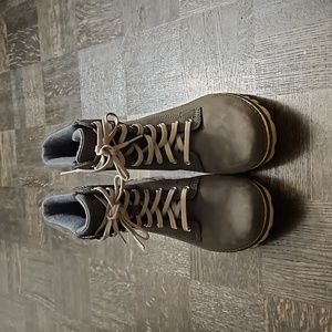 Women Timberland boots